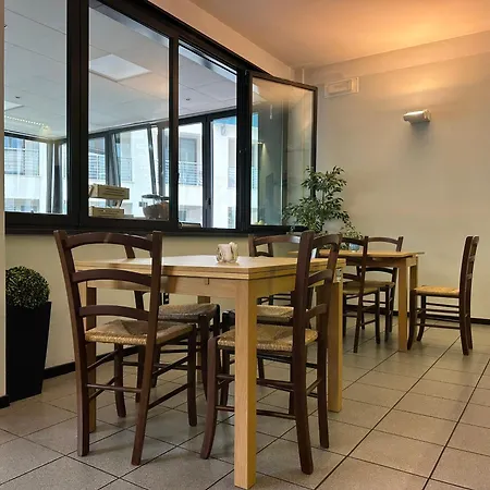 Griselda Hotel
