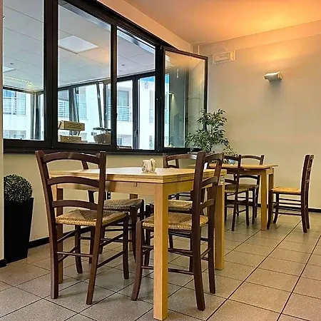 Hotel Griselda 3*